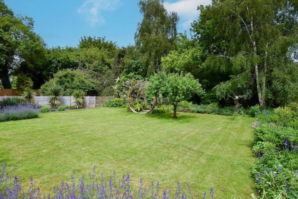 The Hideaway @ Flagham Cottage. Malmesbury Exterior photo